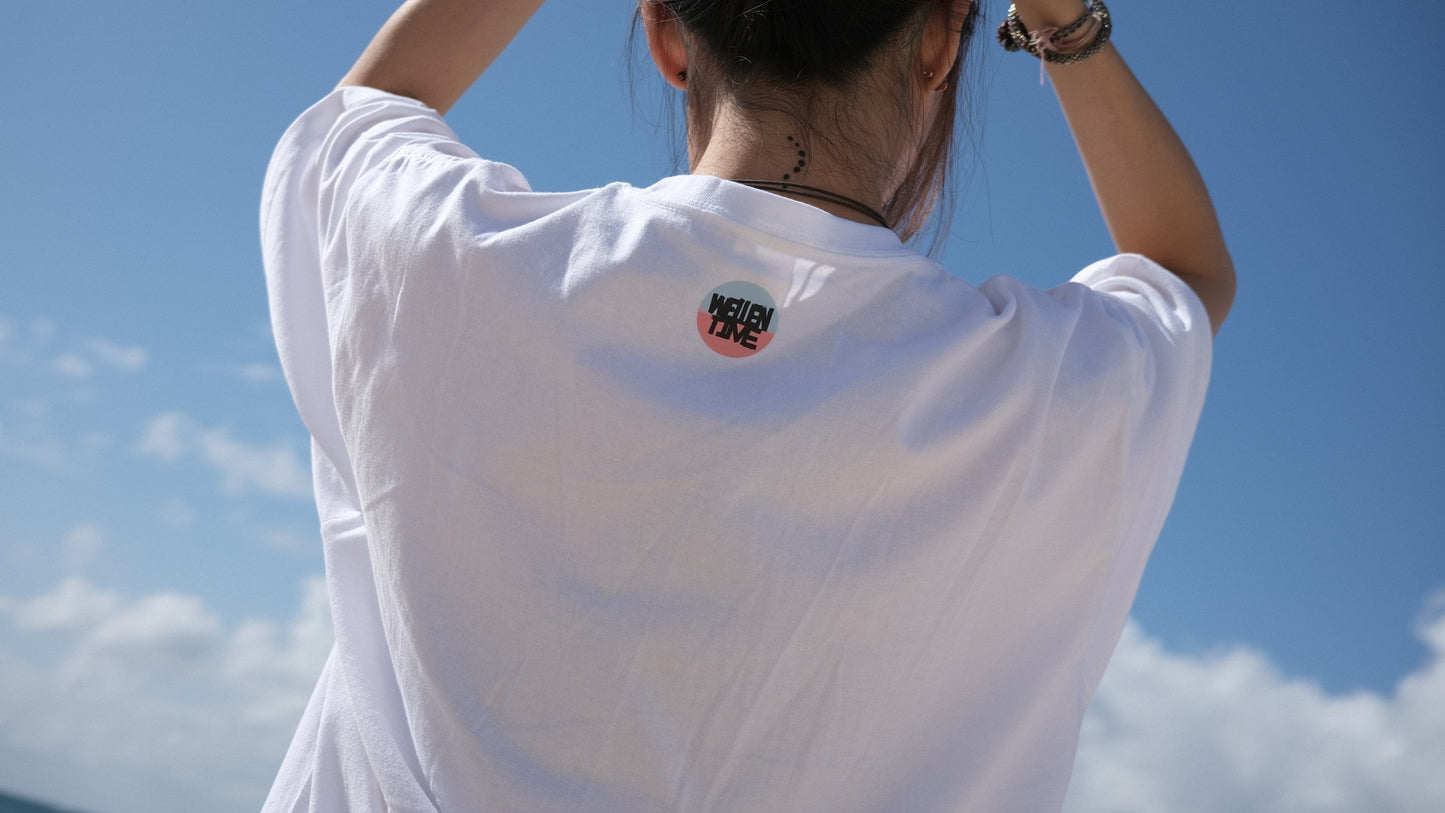 DISSOLVE IN THE WAVE TEE